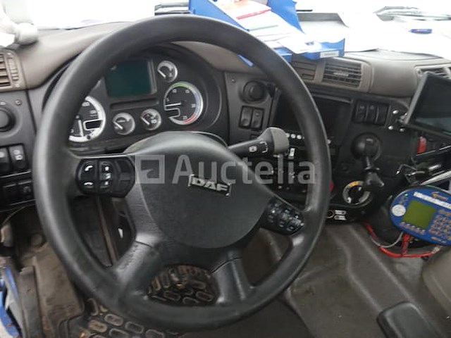 Ref:7661 - containerwagen met kraan daf fan cf85 (2012-323,073 km) (vin:xlras85mc0e9344004) - afbeelding 14 van  80