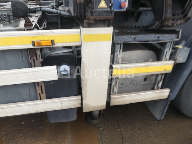 Ref:7661 - containerwagen met kraan daf fan cf85 (2012-323,073 km) - afbeelding 31 van  65