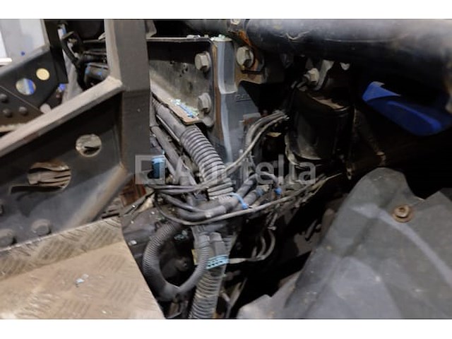 Ref:7711 - containertruck (ongeluk) daf cf400 fas (vin:xlrasm4100g029946) - afbeelding 23 van  46