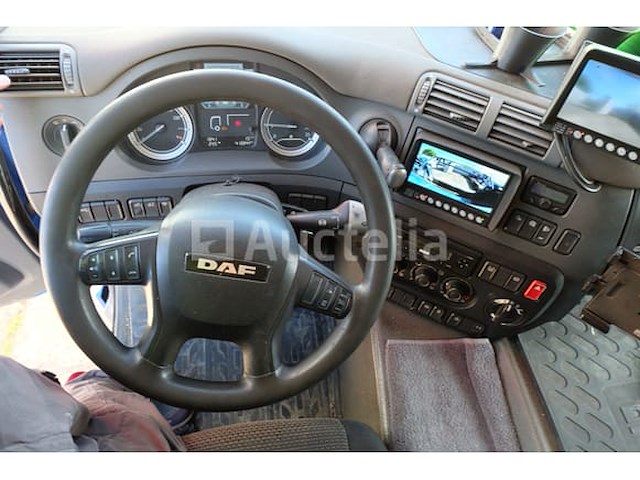 Ref:7778 - daf cf 290 fag vuilniswagen (2015-413,344 km) - afbeelding 10 van  45