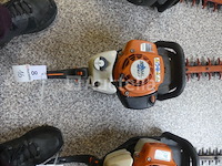 Ref:8 - stihl hs 82 r benzine heggenschaar - afbeelding 1 van  4