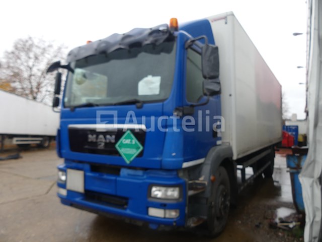 Ref:8086 - man tgm boxtruck - afbeelding 1 van  39
