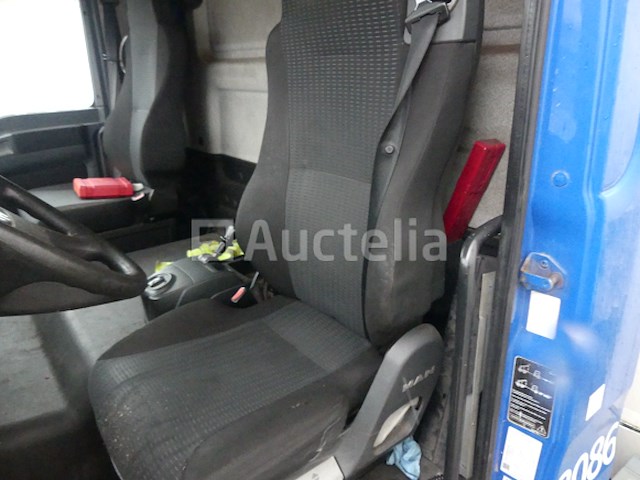 Ref:8086 - man tgm boxtruck - afbeelding 34 van  39