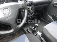 Ref:84 - opel corsa-auto (1999-71,753 km) - afbeelding 7 van  18