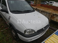 Ref:84 - opel corsa-auto (1999-71,753 km) - afbeelding 13 van  18