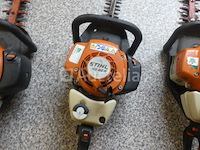Ref:9 - stihl hs 82 r benzine heggenschaar - afbeelding 3 van  4