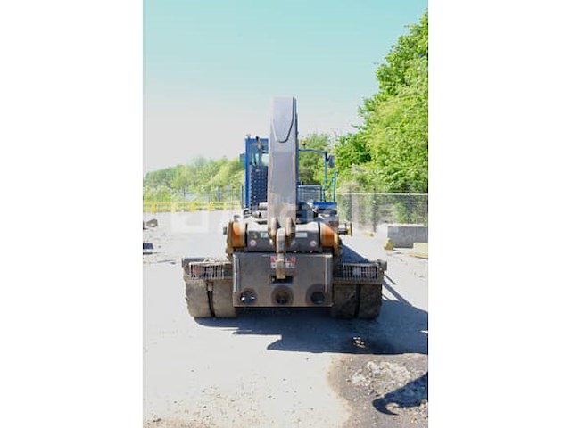 Ref:9144 - mol hm225 containerlifter - afbeelding 30 van  33