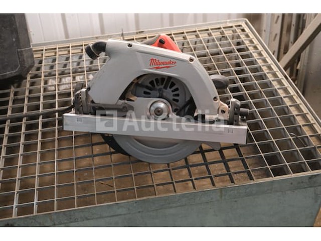 Ref:9203103-2 - milwaukee cs85cbe draagbare cirkelzaag - afbeelding 8 van  14