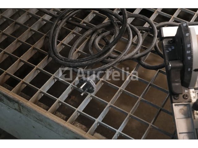 Ref:9203103-2 - milwaukee cs85cbe draagbare cirkelzaag - afbeelding 10 van  14