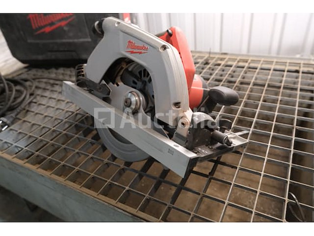 Ref:9203103-2 - milwaukee cs85cbe draagbare cirkelzaag - afbeelding 11 van  14