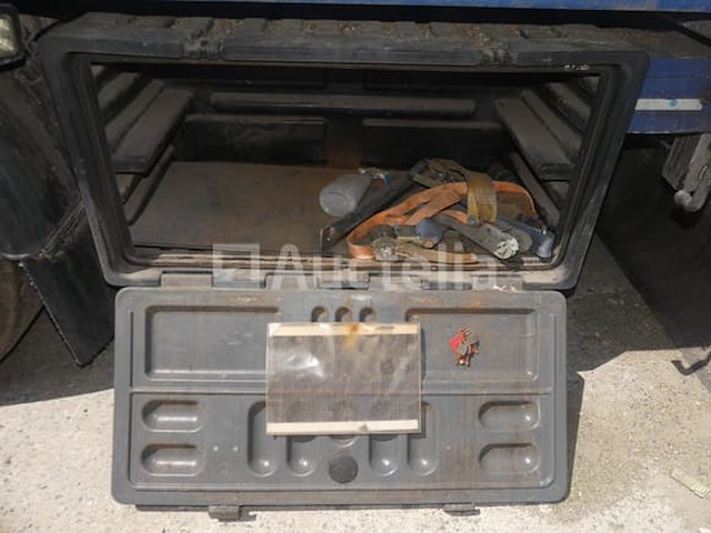 Ref:9407 (298) - semi remorque couverte kraker trailers cf-z (vin:xl9kraker18069067) - afbeelding 34 van  38