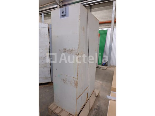 Ref:9499001 - gepantserde garderobe - afbeelding 3 van  4