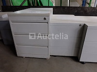 Ref:9499038 - 10 diverse ladeunits - afbeelding 1 van  5