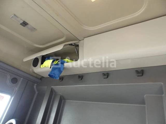 Ref:9573 - renault access d19 vuilniswagen (2015-120,577 km)(vin:seg1932bl6bf21133) - afbeelding 29 van  39