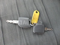 Ref:9573 - renault access d19 vuilniswagen (2015-120,577 km)(vin:seg1932bl6bf21133) - afbeelding 31 van  39
