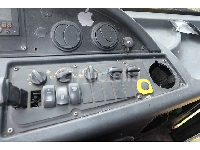 Ref:9576 - renault access vuilniswagen (2015-120.000 km)(vin: seg1932bl6bf21121) - afbeelding 28 van  77