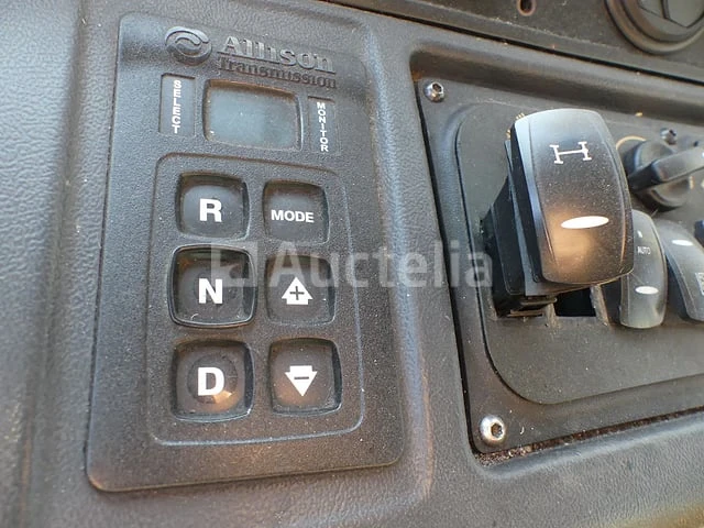 Ref:9576 - renault access vuilniswagen (2015-120.000 km)(vin: seg1932bl6bf21121) - afbeelding 69 van  77