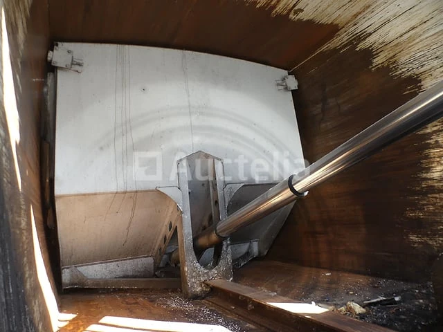 Ref:9580 - vuilniswagen renault access d19 (2015-123,158 km)(vin:seg1932bl6bf21123) - afbeelding 18 van  55