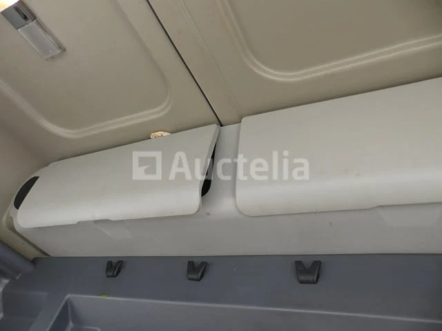 Ref:9580 - vuilniswagen renault access d19 (2015-123,158 km)(vin:seg1932bl6bf21123) - afbeelding 46 van  55