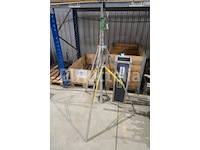 Ref:9848086 + 9848004-3 - led-lichtballon + statief - afbeelding 4 van  8