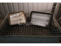 Ref:98488002 / 98488001 - 2 bouwplaats-spotlights - afbeelding 1 van  11