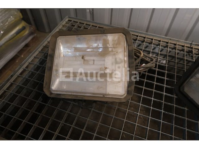 Ref:98488002 / 98488001 - 2 bouwplaats-spotlights - afbeelding 4 van  11