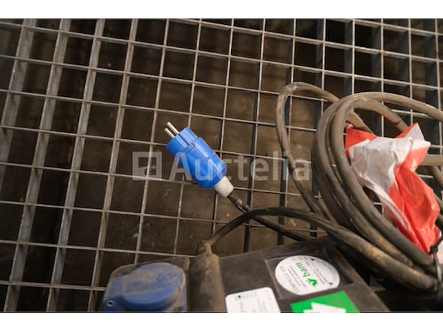Ref:98488002 / 98488001 - 2 bouwplaats-spotlights - afbeelding 9 van  11