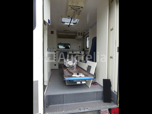 Ref:a01 - mercedes sprinter ambulance (2012-vin:wdb9061331n513636) - afbeelding 4 van  26