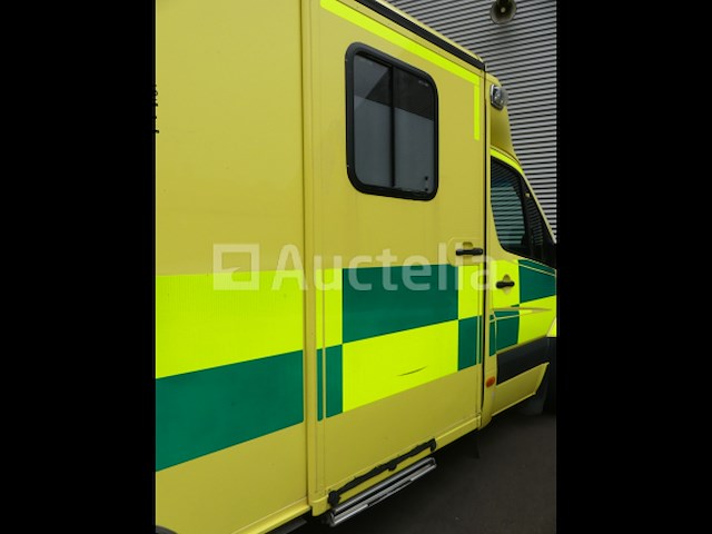 Ref:a01 - mercedes sprinter ambulance (2012-vin:wdb9061331n513636) - afbeelding 13 van  26