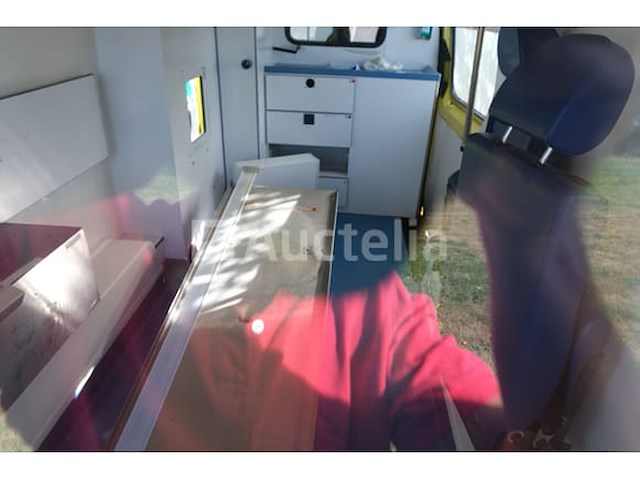 Ref:a64 - mercedes-benz sprinter ambulance (2013-276.430 km-vin:wdb9066331s803323) - afbeelding 11 van  45