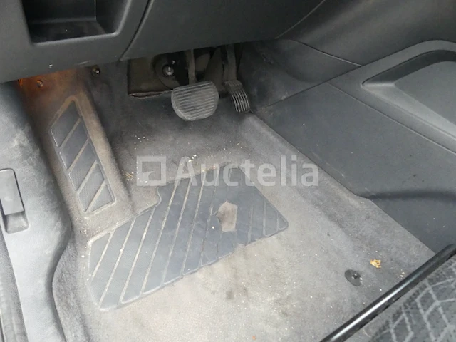 Ref:c20639 - peugeot 3008 auto (2015-237.408 km) (vin: vf30u5gztfs219665) - afbeelding 17 van  30