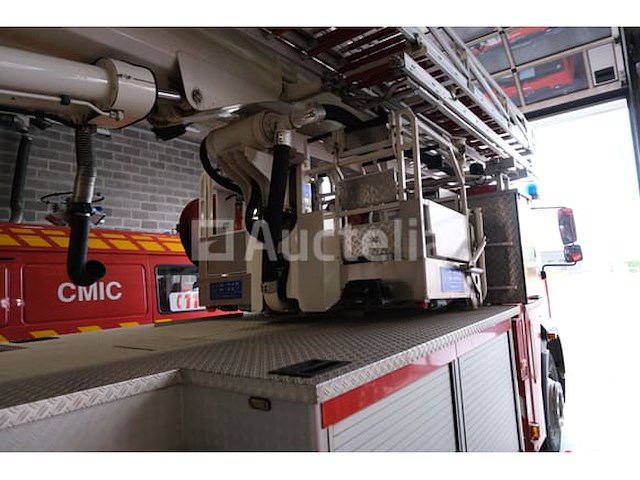 Ref:e21 - ladder truck (2007-27333km)(vin: - afbeelding 3 van  63