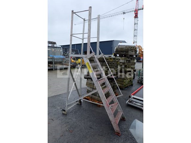 Ref:escram07 - perfecty 7-traps aluminium trapladder - afbeelding 5 van  5
