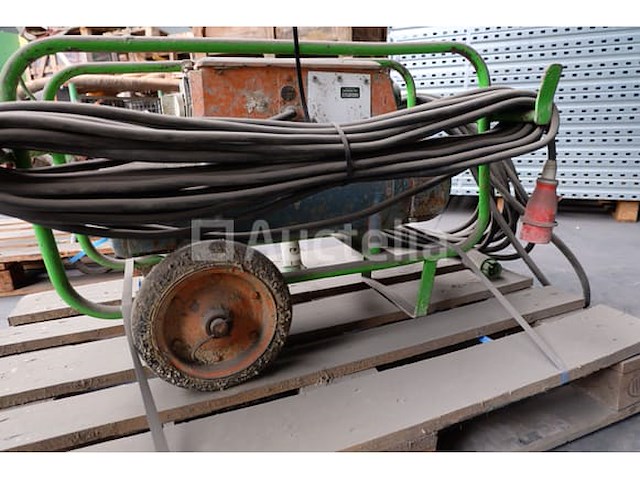 Ref:hom006 - transformator - afbeelding 1 van  6