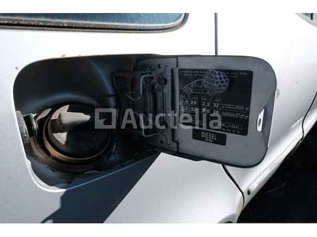 Ref:(kavel 12) - auto (inbeslagname op straat) mercedes-benz a170 cdi - afbeelding 9 van  24