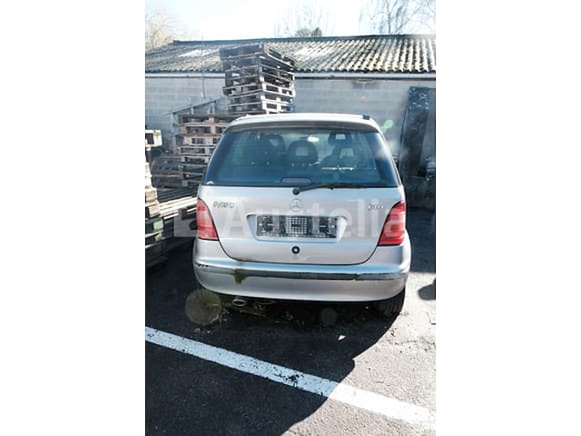 Ref:(kavel 12) - auto (inbeslagname op straat) mercedes-benz a170 cdi - afbeelding 21 van  24