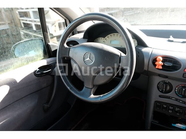 Ref:(kavel 12) - auto (inbeslagname op straat) mercedes-benz a170 cdi - afbeelding 22 van  24