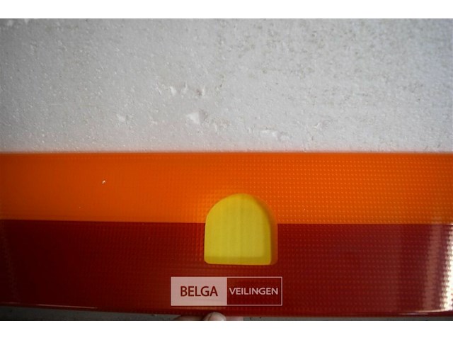 Reflector peugot 205 - afbeelding 3 van  3