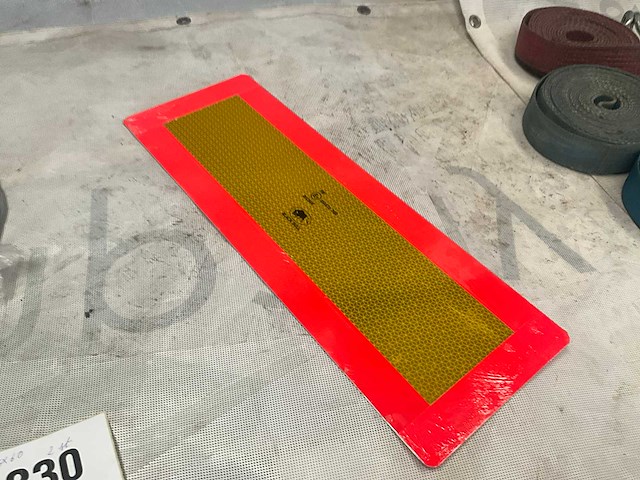 Reflectorplaten voor vrachtwagens blackbull (2x) - afbeelding 1 van  3