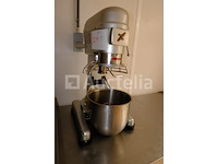 Ref:lot 104 - sinmag europe sm-100cs mixer
