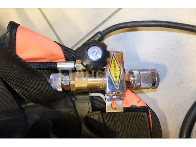 Ref:lot 16 - duikuitrusting - afbeelding 16 van  26