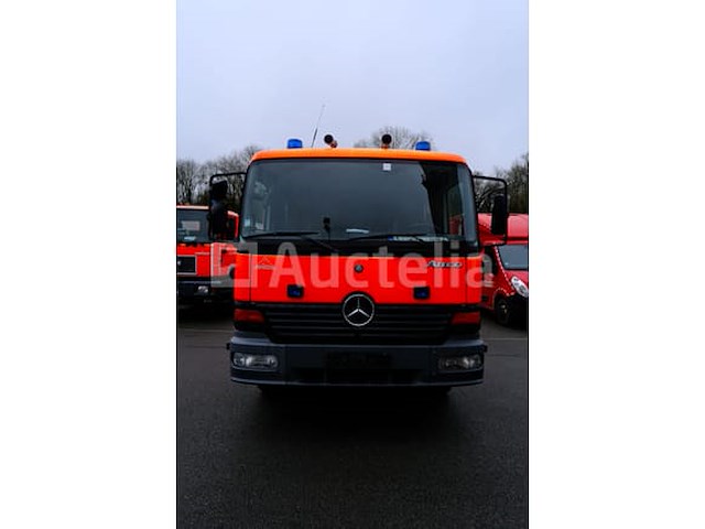 Ref:lot v1 - mercedes-benz 1325f pompwagen (2000-88,035 km-vin:wdb9760631k513822) - afbeelding 1 van  77