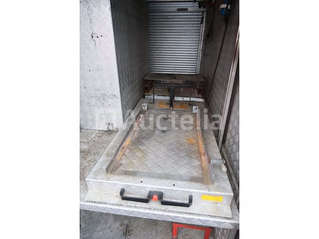 Ref:lot v1 - mercedes-benz 1325f pompwagen (2000-88,035 km-vin:wdb9760631k513822) - afbeelding 37 van  77