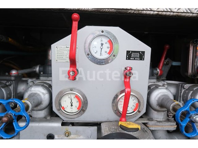 Ref:lot v1 - mercedes-benz 1325f pompwagen (2000-88,035 km-vin:wdb9760631k513822) - afbeelding 43 van  77