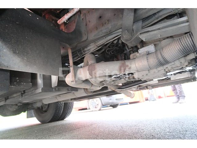 Ref:lot v1 - mercedes-benz 1325f pompwagen (2000-88,035 km-vin:wdb9760631k513822) - afbeelding 51 van  77