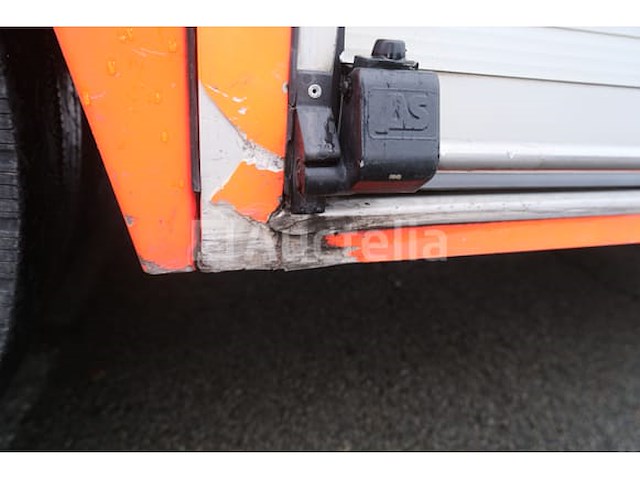 Ref:lot v1 - mercedes-benz 1325f pompwagen (2000-88,035 km-vin:wdb9760631k513822) - afbeelding 53 van  77