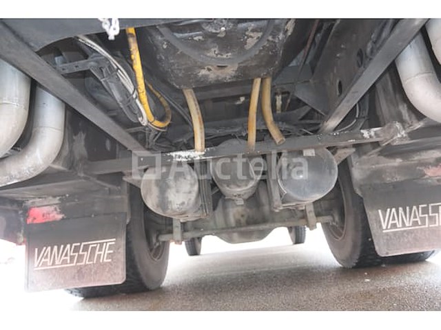 Ref:lot v1 - mercedes-benz 1325f pompwagen (2000-88,035 km-vin:wdb9760631k513822) - afbeelding 61 van  77