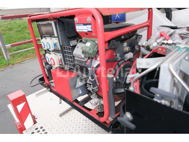 Ref:lot v7 - ladder truck man ls 19 llc (2004-31,937 km-vin:wmal87zzz3y118631) - afbeelding 20 van  84