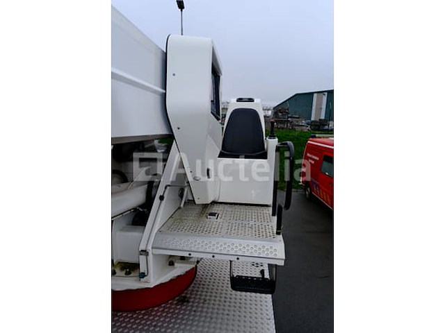 Ref:lot v7 - ladder truck man ls 19 llc (2004-31,937 km-vin:wmal87zzz3y118631) - afbeelding 22 van  84