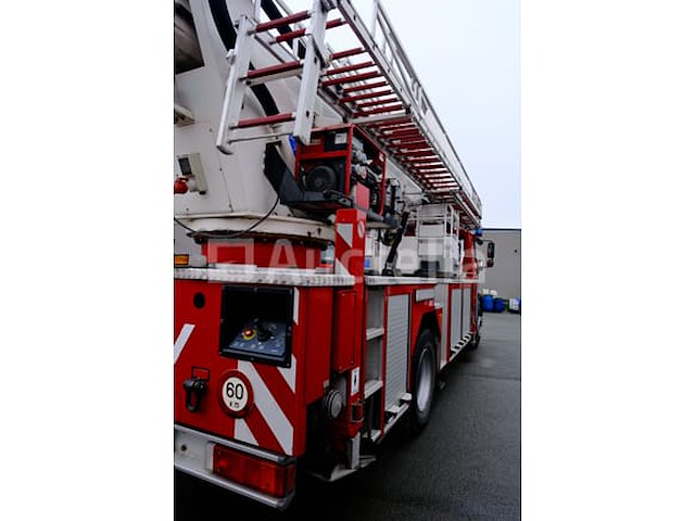 Ref:lot v7 - ladder truck man ls 19 llc (2004-31,937 km-vin:wmal87zzz3y118631) - afbeelding 2 van  84